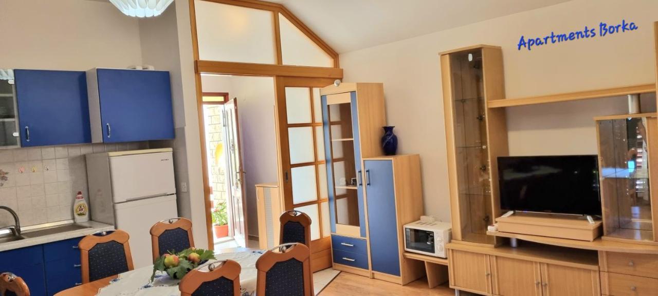 Apartments Borka Биоград-на-Мору Экстерьер фото