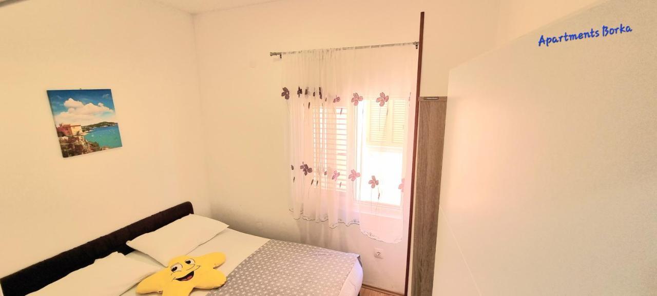 Apartments Borka Биоград-на-Мору Экстерьер фото